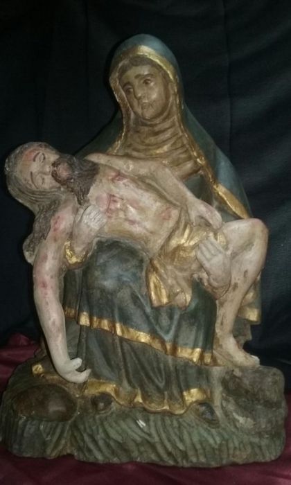 St Pietà madeira, arte sacra