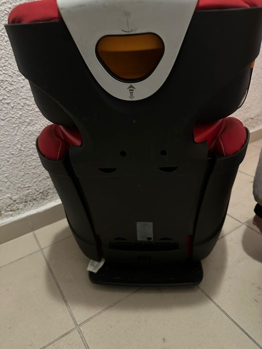 Автокрісло Chicco 2-3