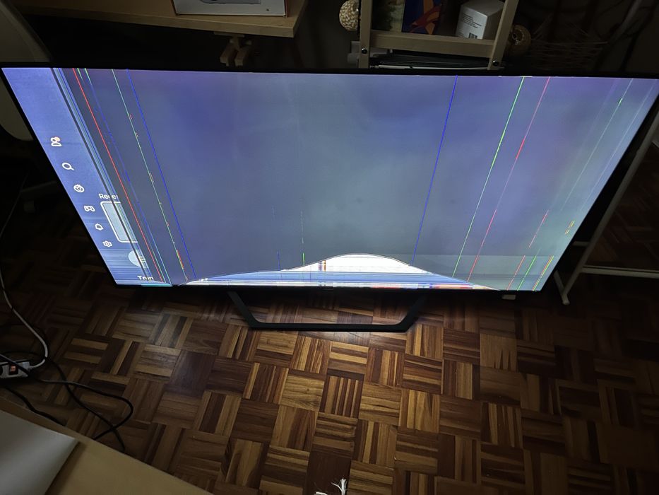 TV Hisense 65" 65A7KQ para peças