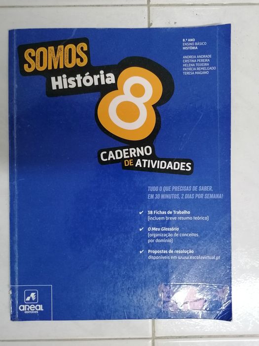 Caderno de actividades História 8 ano