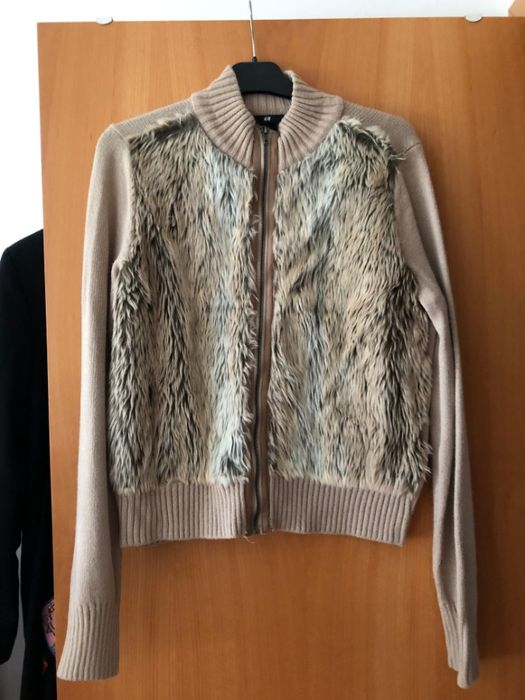 Casaco de malha, com pêlo à frente da H&M