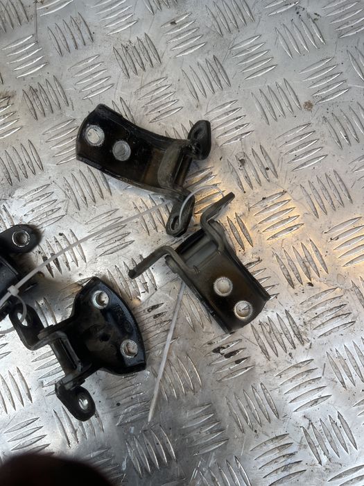 Петля двери киа черато 08г kia cerato