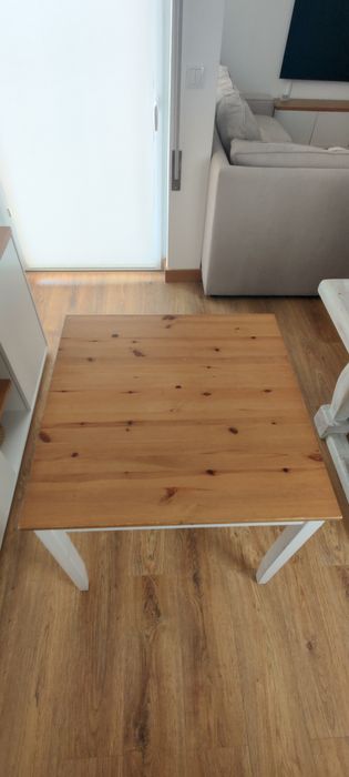 Mesa quadrada madeira 74x74cm