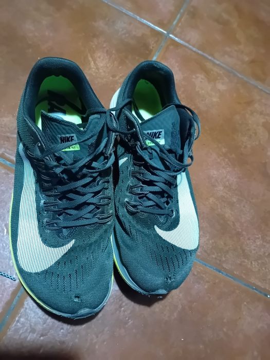 Tenis nike com bastante desgaste nr:41