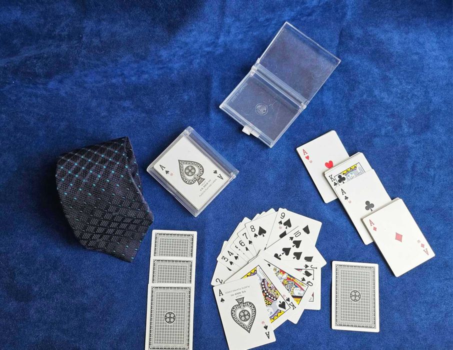 VEGAS POKER 777 GOLD КАРТЫ 2шт. нові карти пластикові проф. казіно