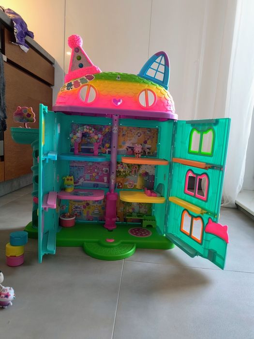 Koci Domek Gabi z zestawem figurek i dodatkami!