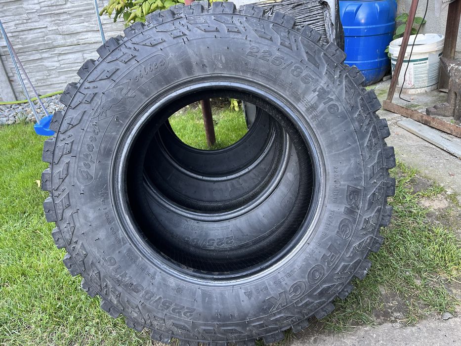 Opony mt 225/85 r 16 terenowe