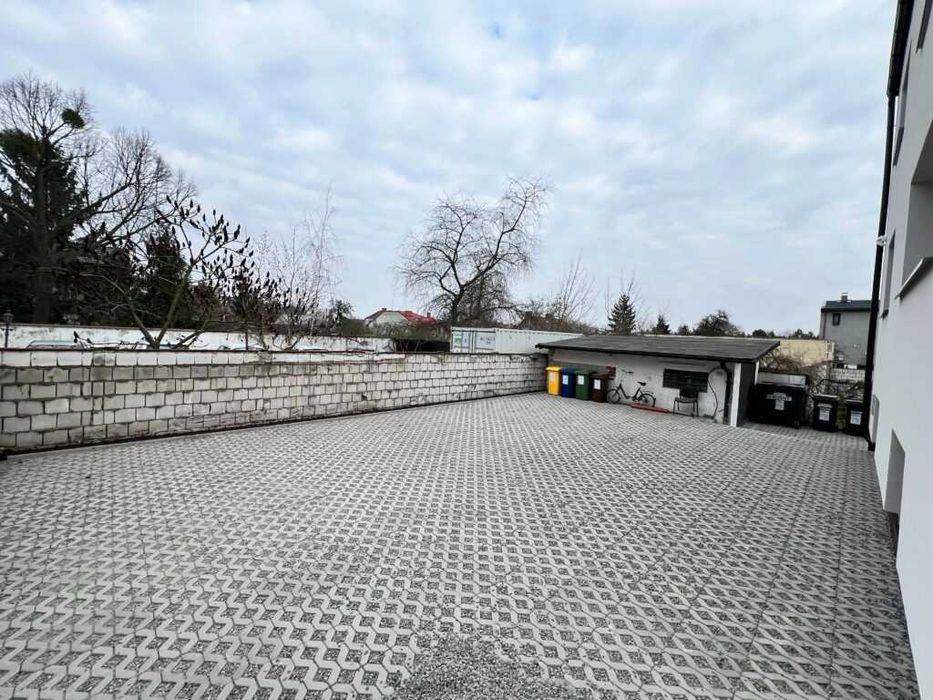Nowoczesne Pokoje z Łazienkami | Hostel 365 Poznań | Parking | Wi-Fi