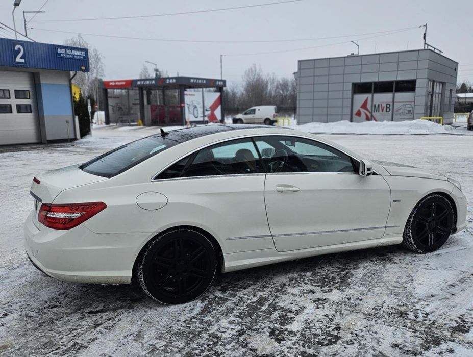 Mercedes-Benz e200 1.8T 2011 Coupe