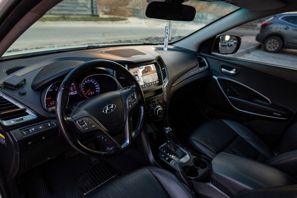 Hyundai Santa FE 2013 III покоління  •  2.2D AT (197 к.с.) 4WD