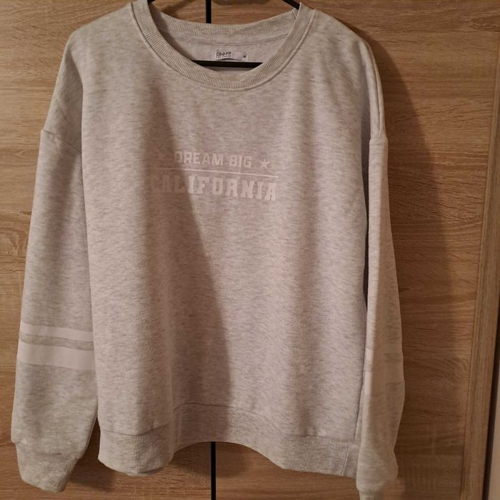 Szara bluza z nadrukami Croop / rozmiar M