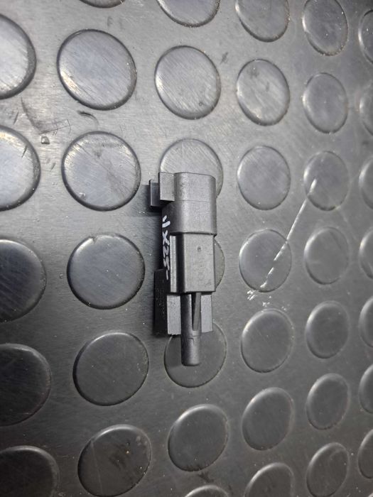 Czujnik temperatury zewnętrznej Ford Mondeo Mk4 8M2T-10K936-BA