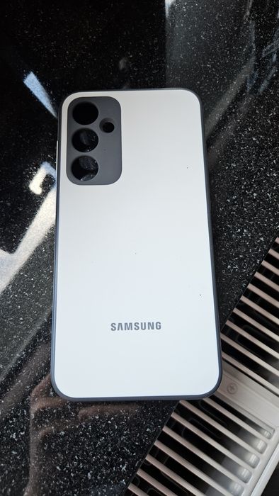 Etui Samsung S23 FE Jak nowe!