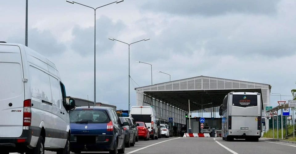 Продам ТОВ з ліцензією на перевзення, отримання ліцензії на ТОВ