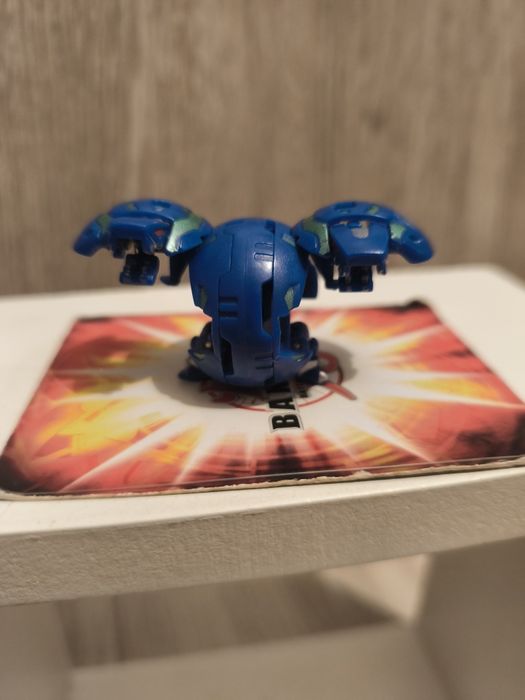 Bakugan dual hydranoid