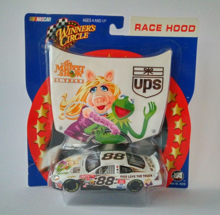 NASCAR модели WinnersCircle/Hasbro, масштаб 1:43, новые!