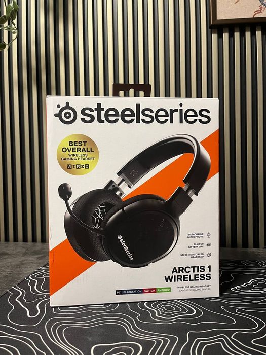 Безпровідні ігрові навушники Steelseries