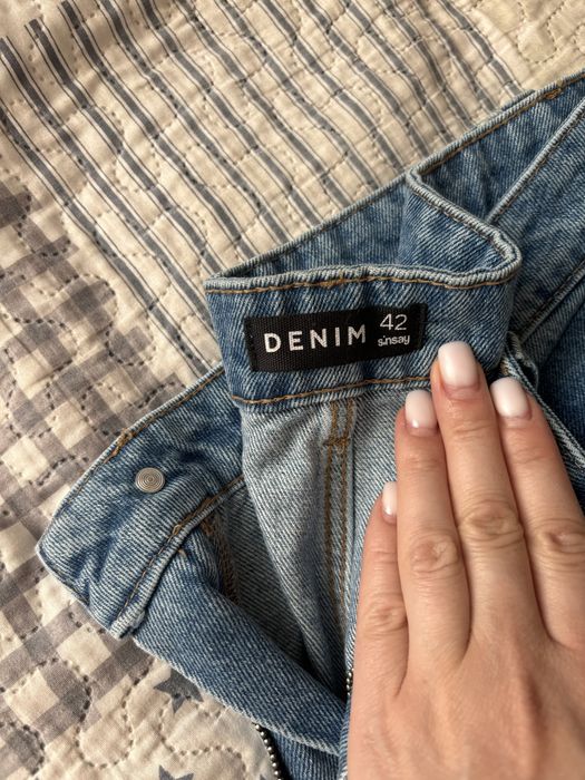 Джинси жіночі