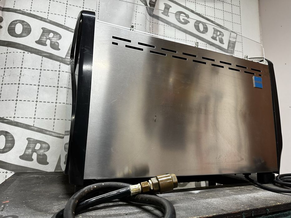 Кавоварка професійна двопостова Reneka Viva кавомашина кофеварка