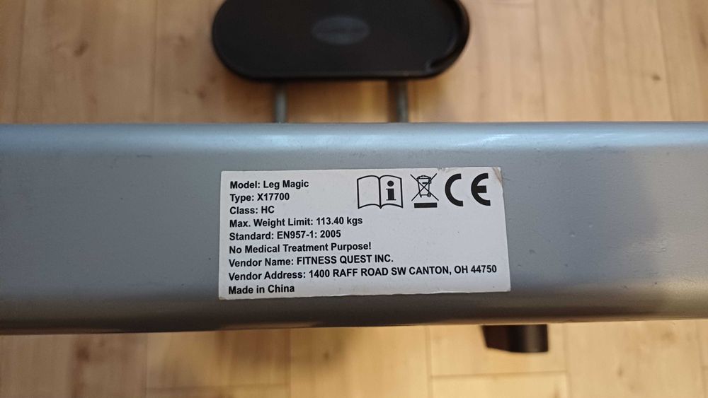 Trenażer, przyrząd do ćwiczeń - uda, pośladki