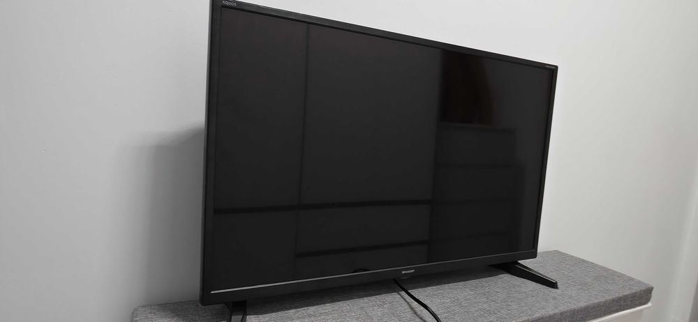 Telewizor Sharp 32CB4E - 32 cale