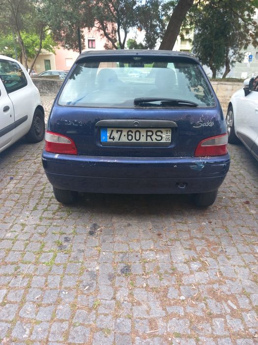 Citroen saxo azul