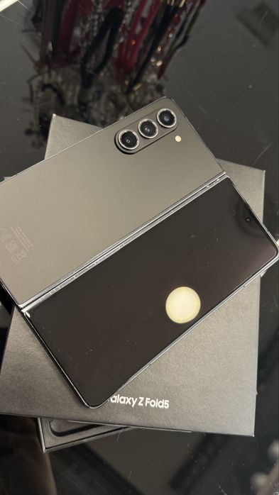 Samsung ZFold 5 semi novo