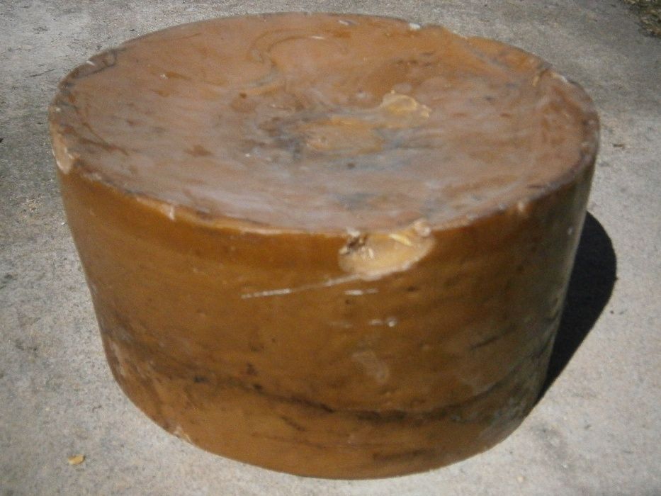 Cera de abelha pura em bruto/broa