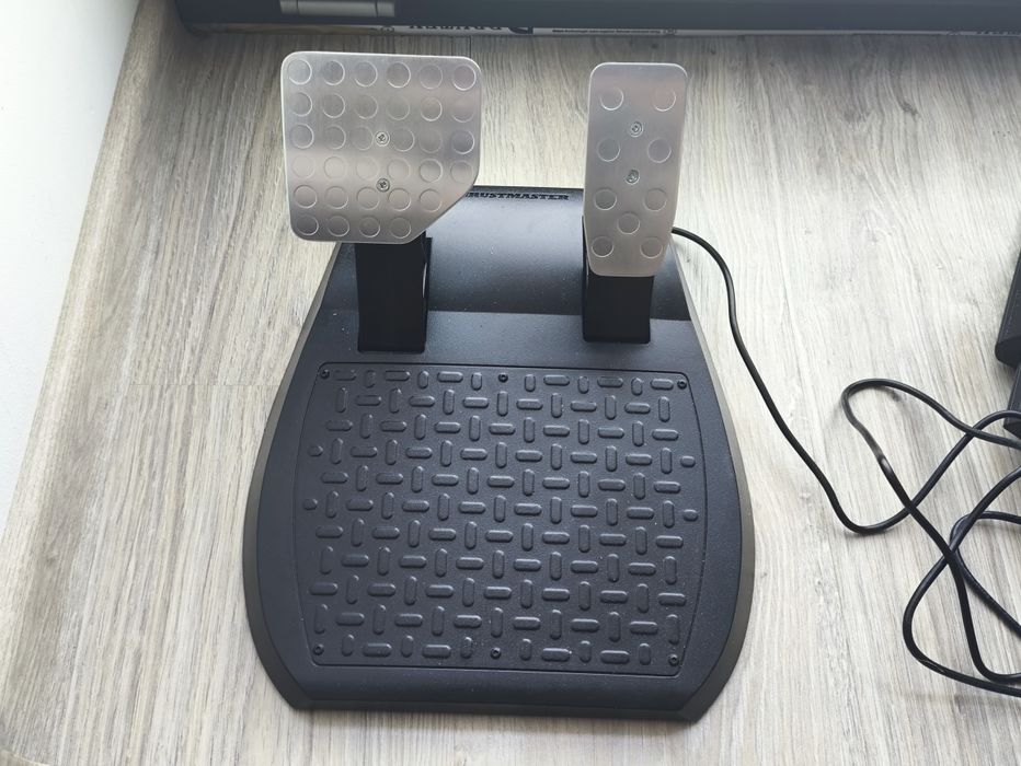Thrustmaster TX / t300