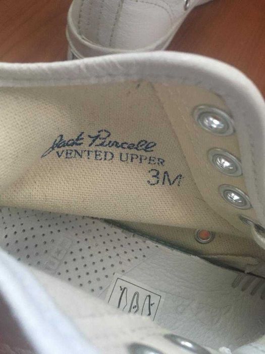 Converse x Jack Purcell brancas.