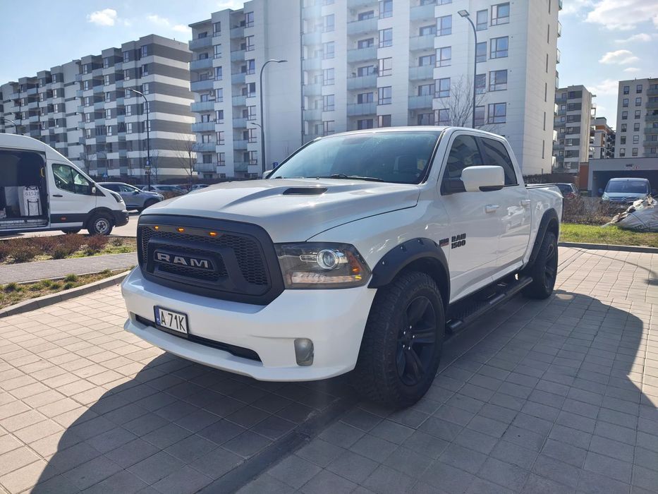 RAM 1500 Sport 4x4