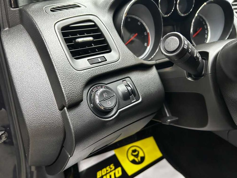 Opel Insignia 2012
