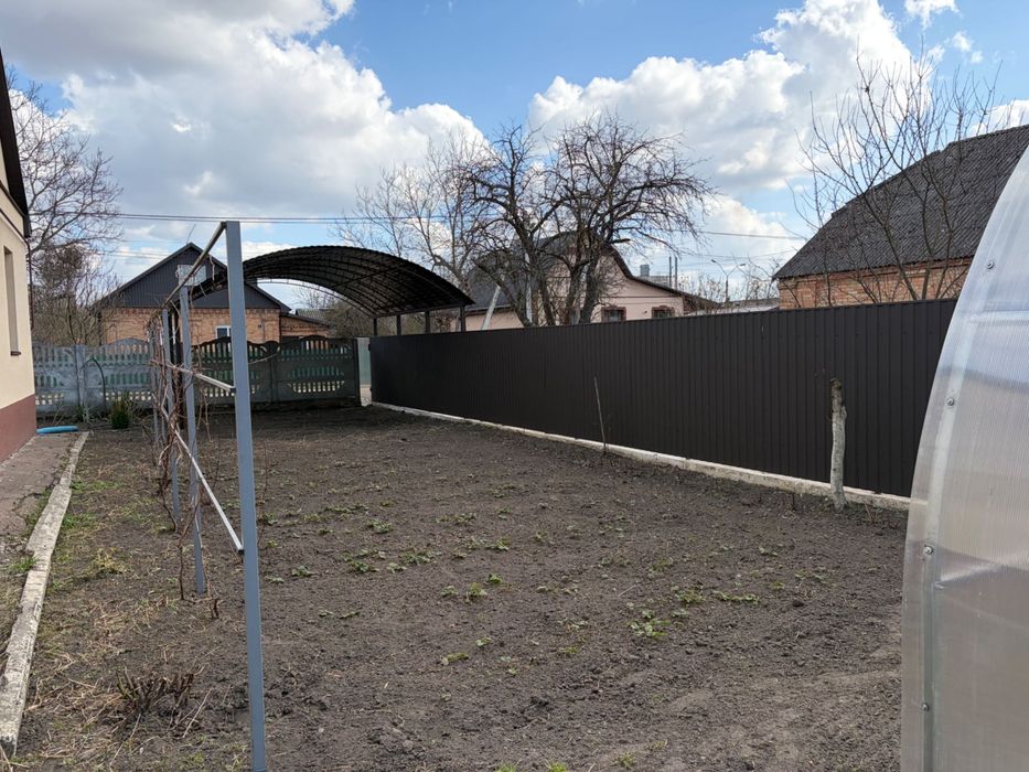 Продається приватний будинок