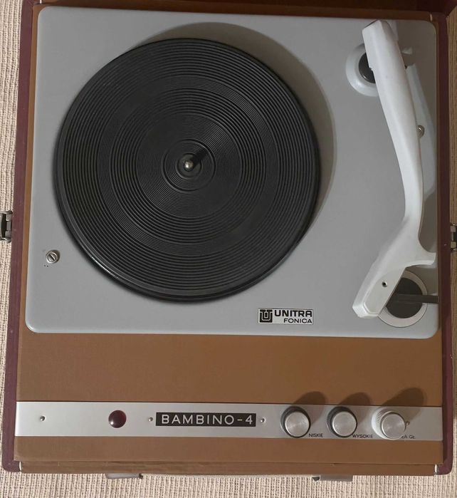 Gramofon Bambino 4 - 100 % sprawny.