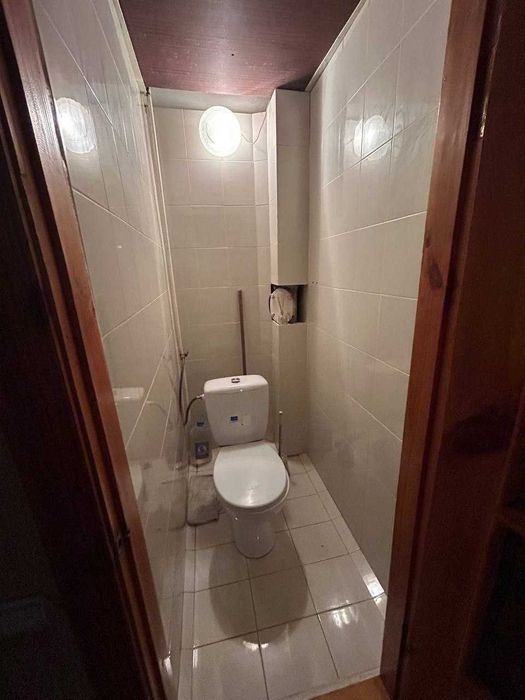Квартира 2кімнати, сталінка, 56кв.м, автономне опалення, центр міста
