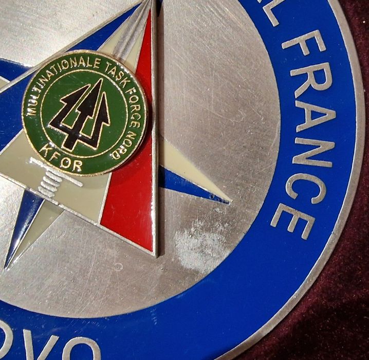 Medalha Kfor francesa kosovo