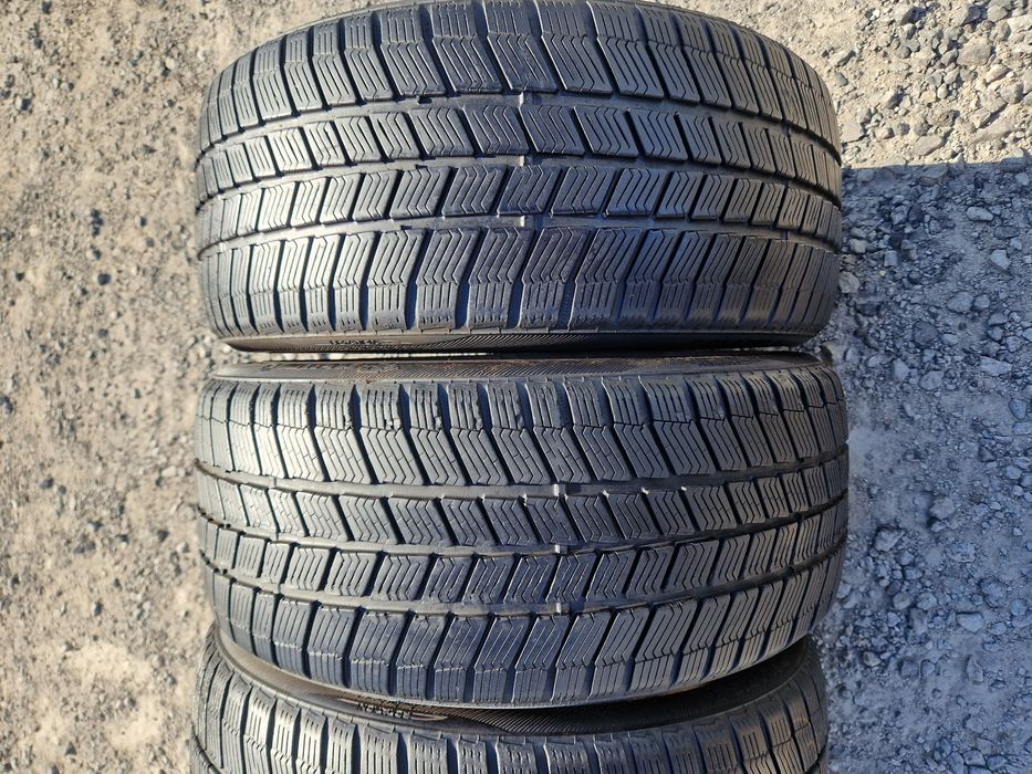 Opony zimowe Barum Polaris 3  225/40r18 (92V) XL