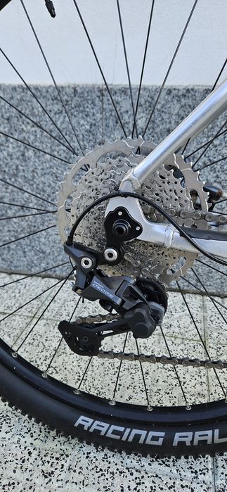 Bicicleta gravel flat bar