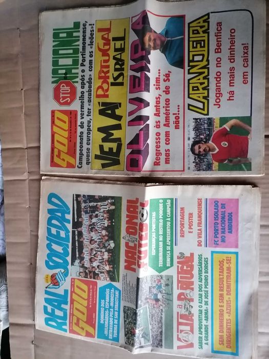 Jornal GOLO nº17 (1980) nº40 (1981) C/Posters EQUIPA Jogos Campeonato