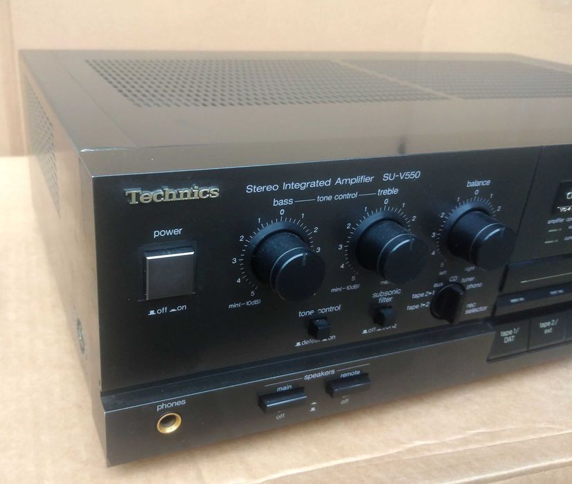 Wzmacniacz Technics SU-V550