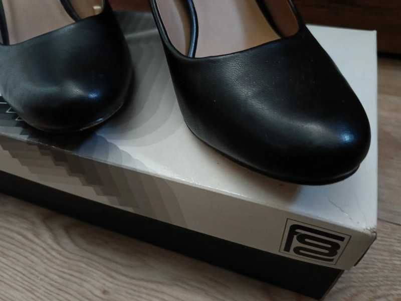 Czułenka Jenny Fair 39