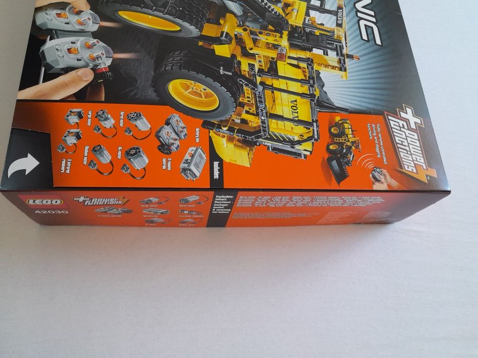 Nieotwarte Lego 42030 Technic Koparka VOLVO L350F