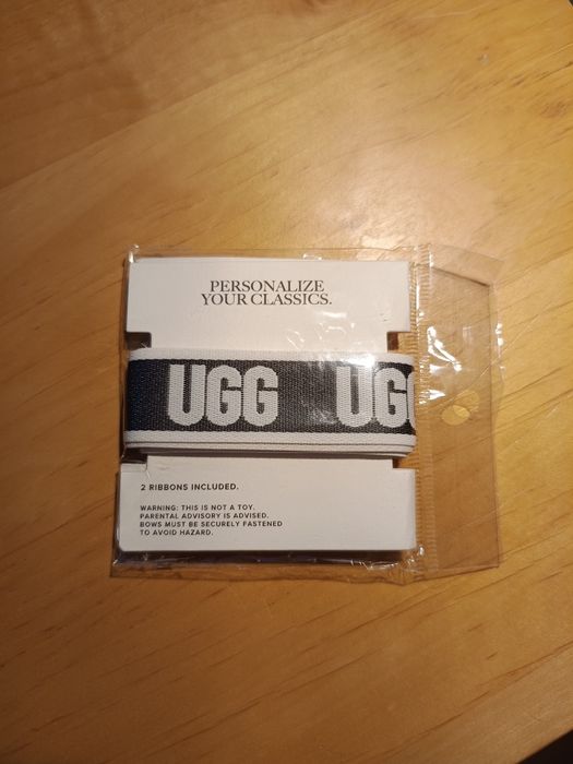 Wymienne wstążki UGG służące do personalizacji butów