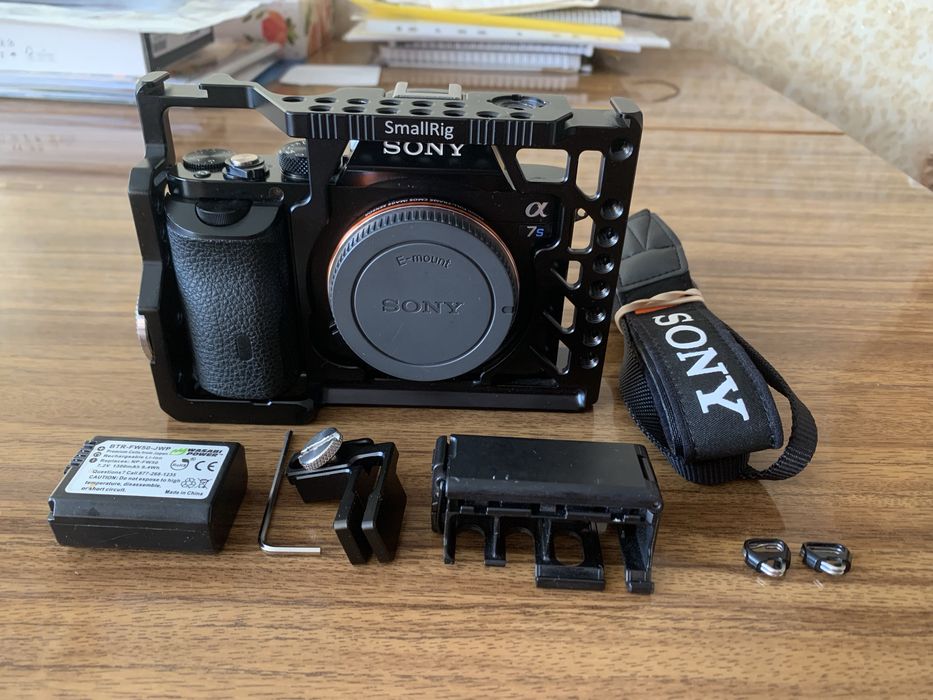 Sony A7S (body)+ клітка,пробіг-2500
