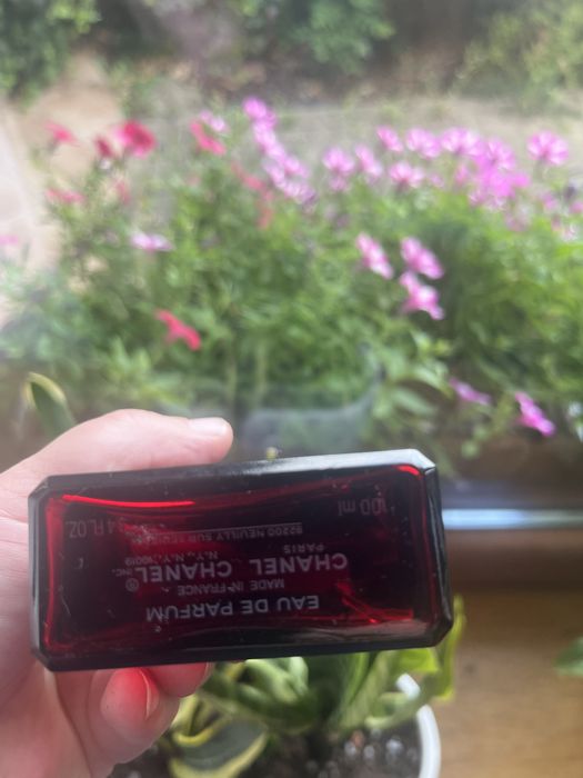 Woda toaletowa Chanel no 5 Red