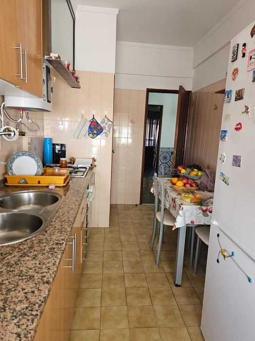 T2 Amadora, com vista panorâmica