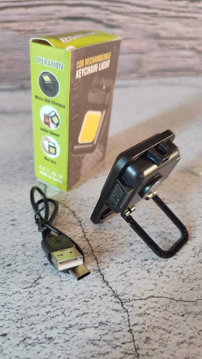 Lampka LED, brelok, ładowanie USB, stojak, uchwyt magnetyczny