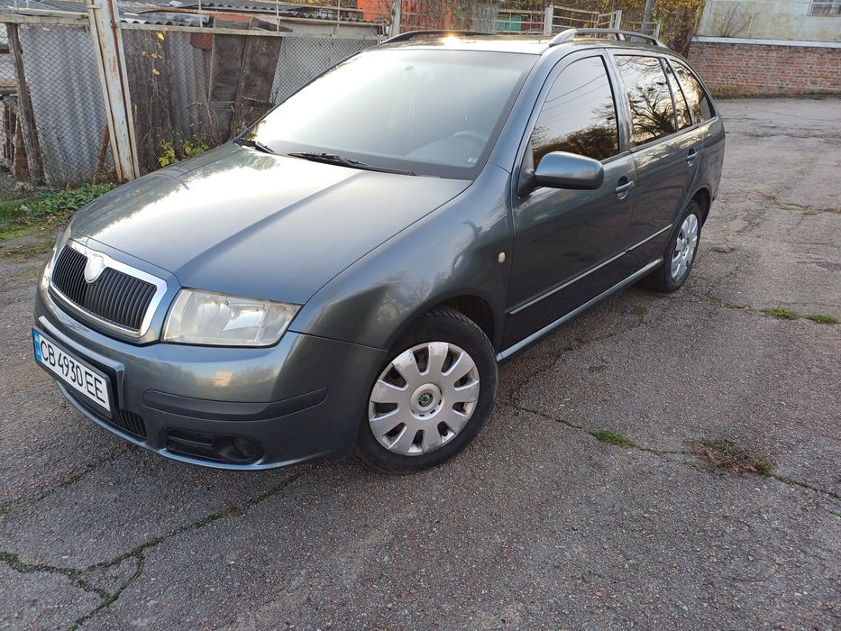 Продам skoda fabia 1.4
