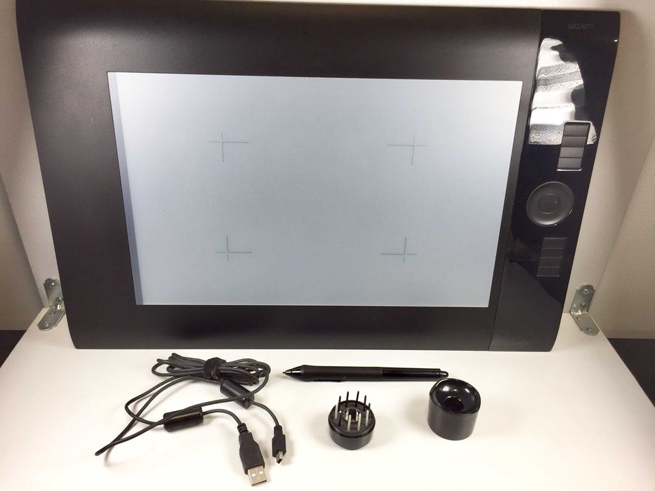 Vendo Tablet USB Wacom Intuos 4 PTK-840