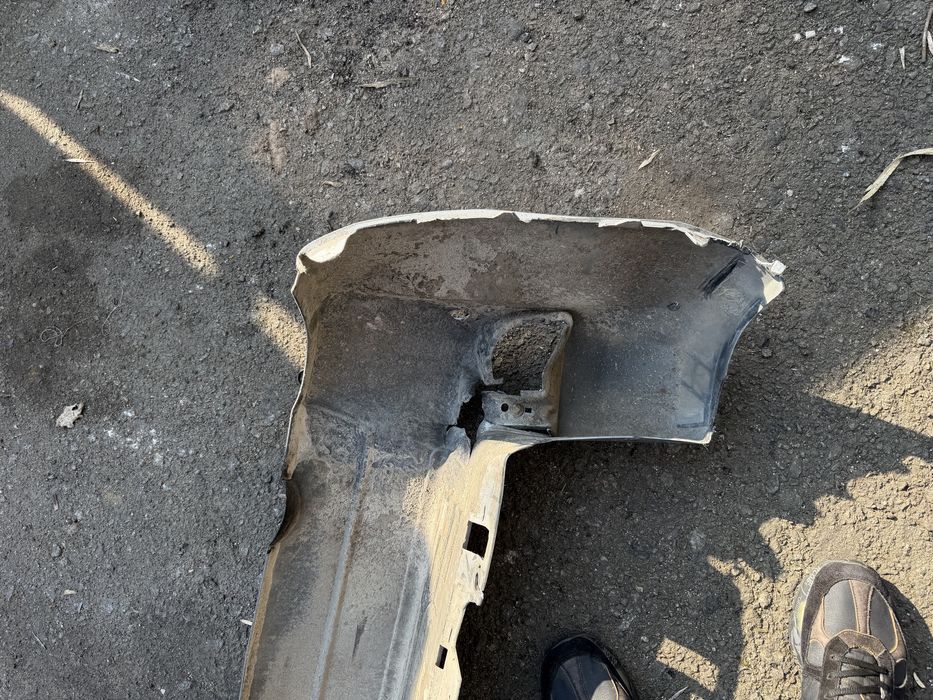 Задний бампер оригинал land cruiser Prado 120